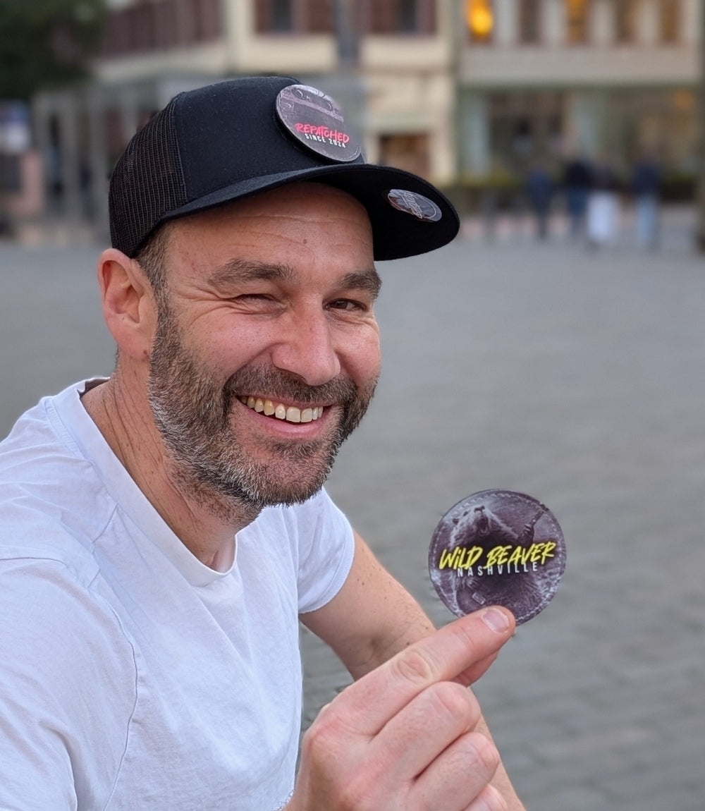 Runder Tech-Leather Patch auf REPATCHED Cap