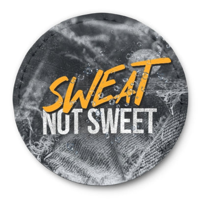 Runder Tech-Leather Patch „SWEAT NOT SWEET“ mit Klett auf der Rückseite