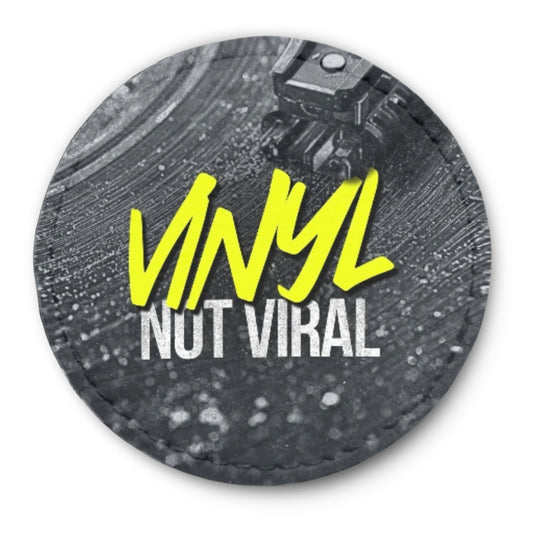 Runder Tech-Leather Patch „VINYL NOT VIRAL“ mit Klett auf der Rückseite